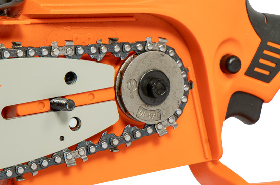 Battery Chainsaw DAEWOO DACS 821Li